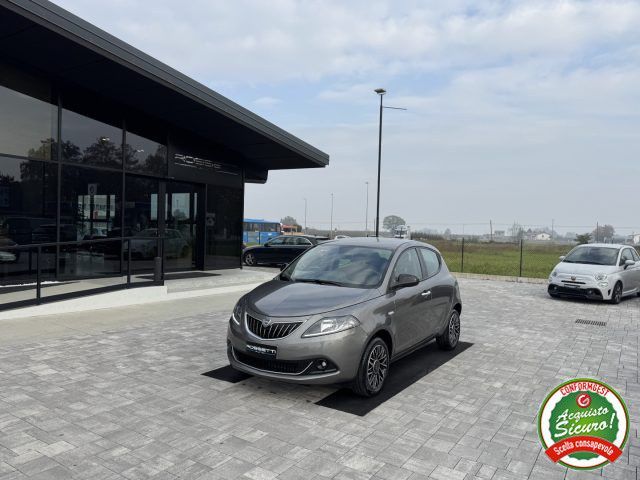 Inne LANCIA Ypsilon 1.0 FireFly Platino Hybrid 5p ANC