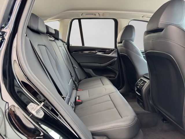 Fahrzeugabbildung BMW X3 xDrive 20d LED+Kamera+Head-Up+Leder+Sportsitz