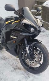 Yamaha YZF R1 RN22 BIG BANG - YAMAHA YZF R1 RN22