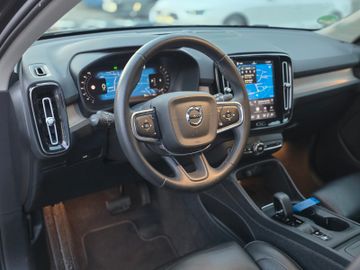 Volvo XC40 - 8