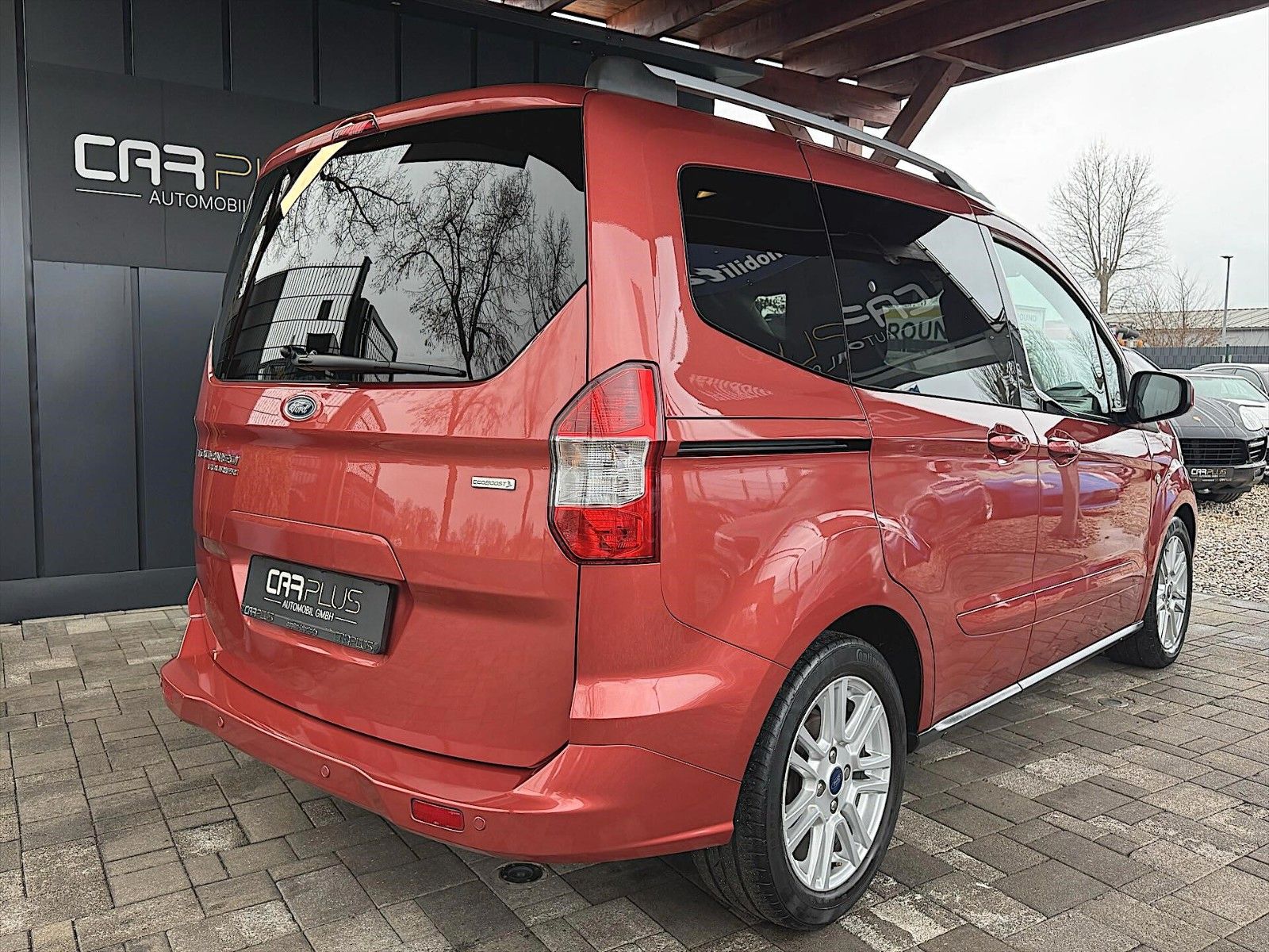 Fahrzeugabbildung Ford Tourneo Courier Titanium *Tempomat*Sitzheizung*