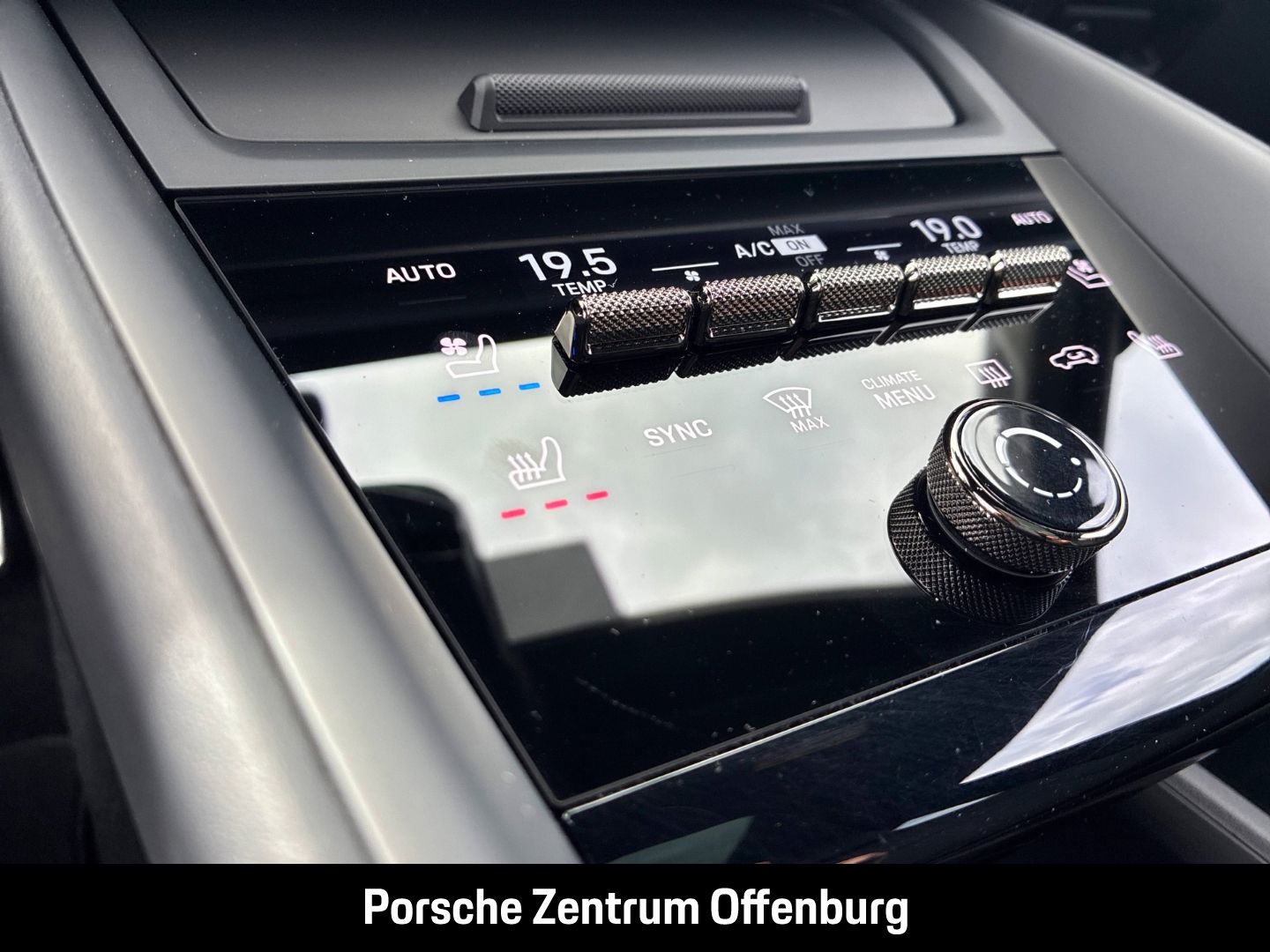 Porsche Macan Turbo VOLL 3DHUD Burm Massage 360 Pano E-S foto 17