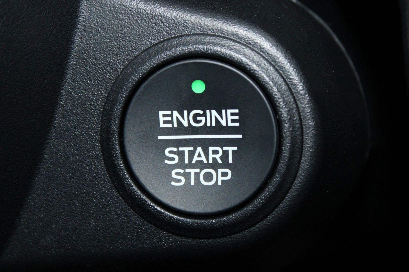 Fahrzeugabbildung Ford Ranger Wildtrak PHEV Aut. AHK LED TECHNOLOGIE P.