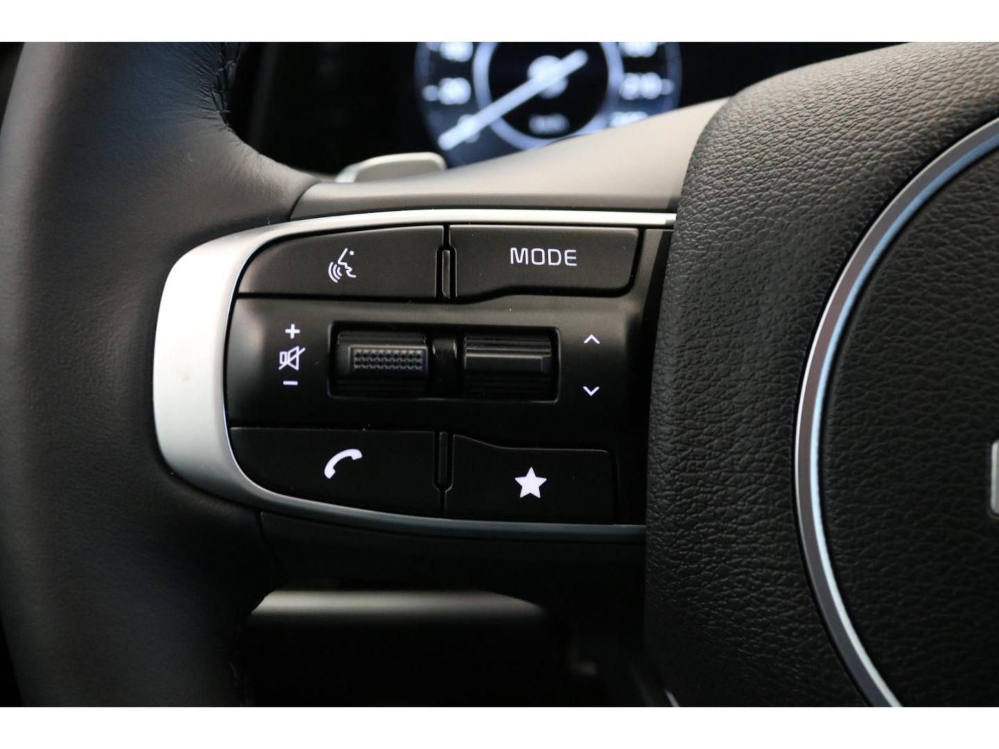 Fahrzeugabbildung Kia Sportage Ultimate-Edition 1.6 T-GDI DCT 48V MHEV