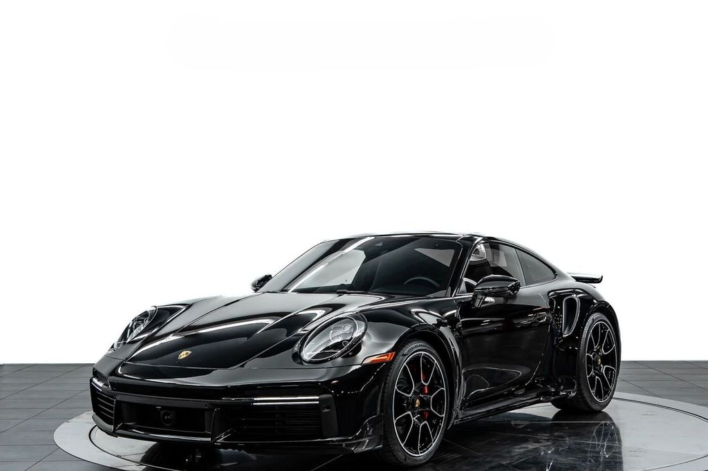 Porsche 911 Carrera Turbo S 3500,000 LEASING FUL