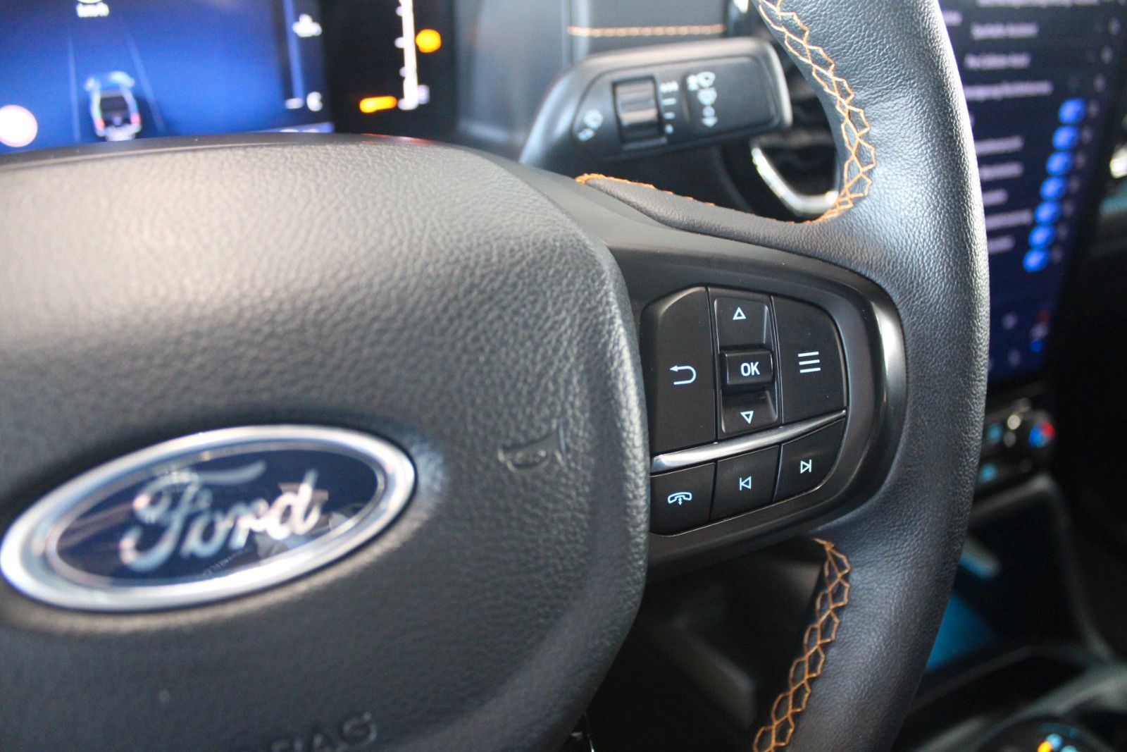 Fahrzeugabbildung Ford Ranger Wildtrak e-4WD Aut. AHK LED TECHNOLOGIE