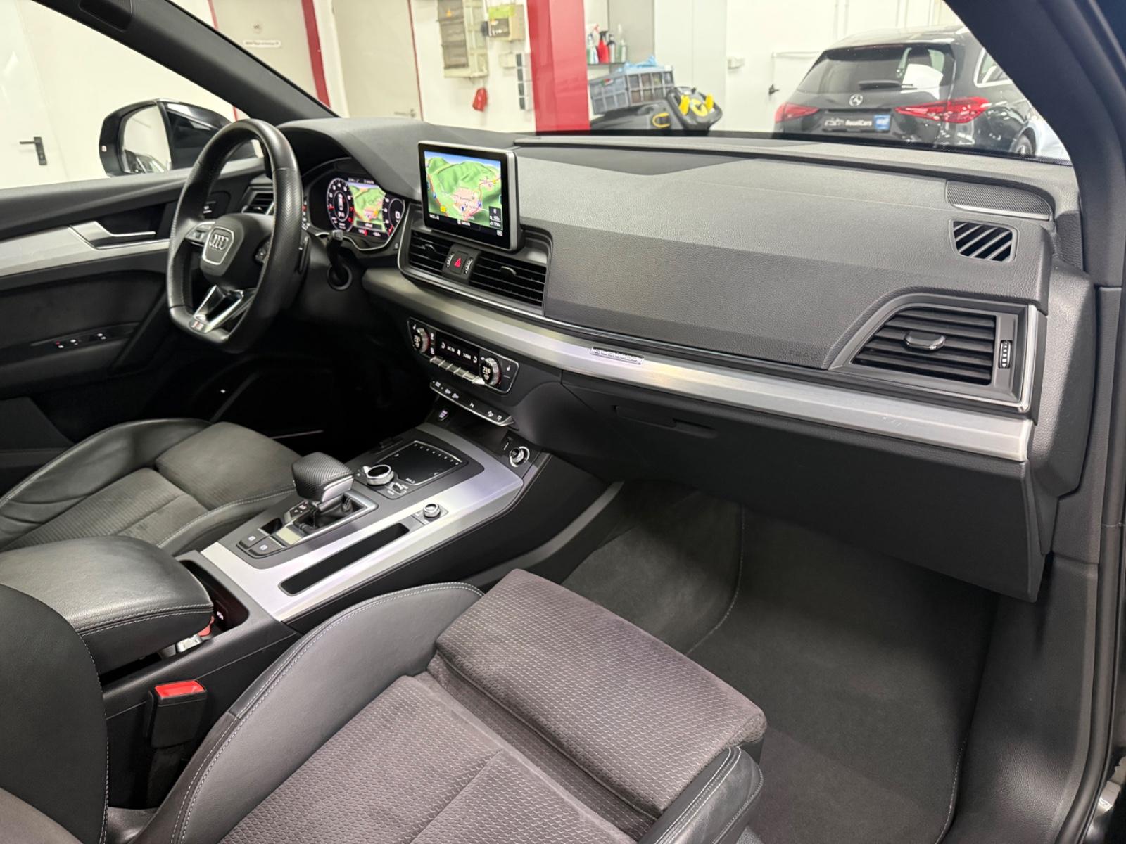 Audi Q5 45 TFSI quattro sport*S-LINE*PANO*STHZG*AHK*