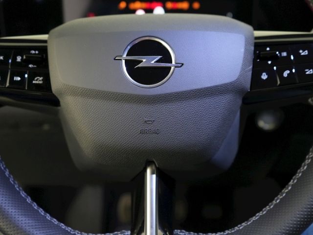Astra L LIM GS+ANHÄNGERKUPPLUNG+360 GRAD KAMERA+