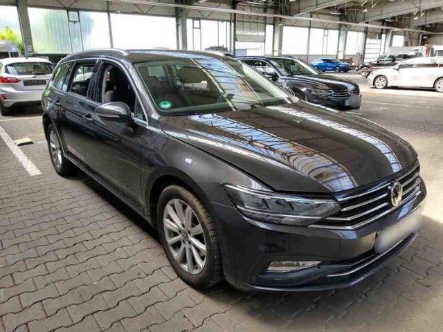 Passat Variant 1.5 TSI Business LED+NAVI+RFK+ACC