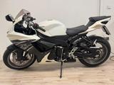 Suzuki GSX-R 600 - SUZUKI GS 600