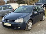 Volkswagen Golf 1.6 Tour *Klimaaut.*Sitzhz.*PDC* - Volkswagen Golf: Tour