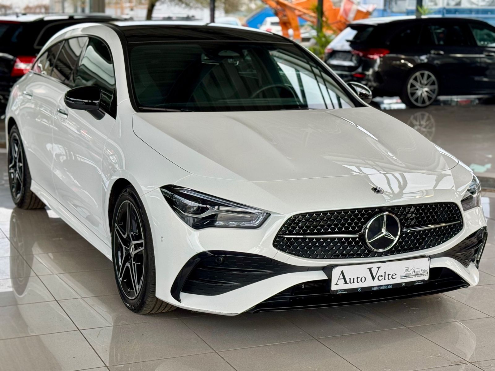 MERCEDES-BENZ CLA 200  Shooting Brake*AMG*PANO*AMBIENTE*NIGHT*