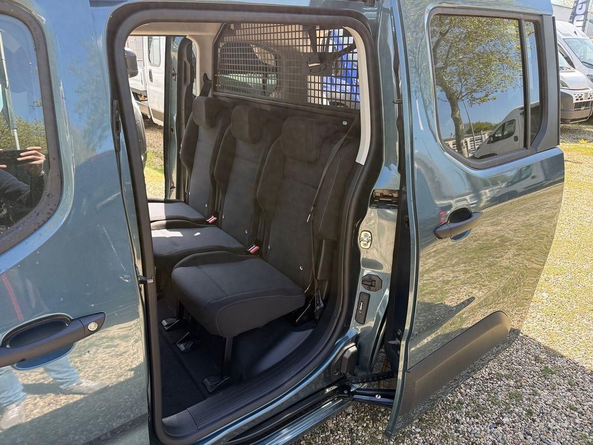 Fahrzeugabbildung Fiat Doblo M Kombi 130 MT6
