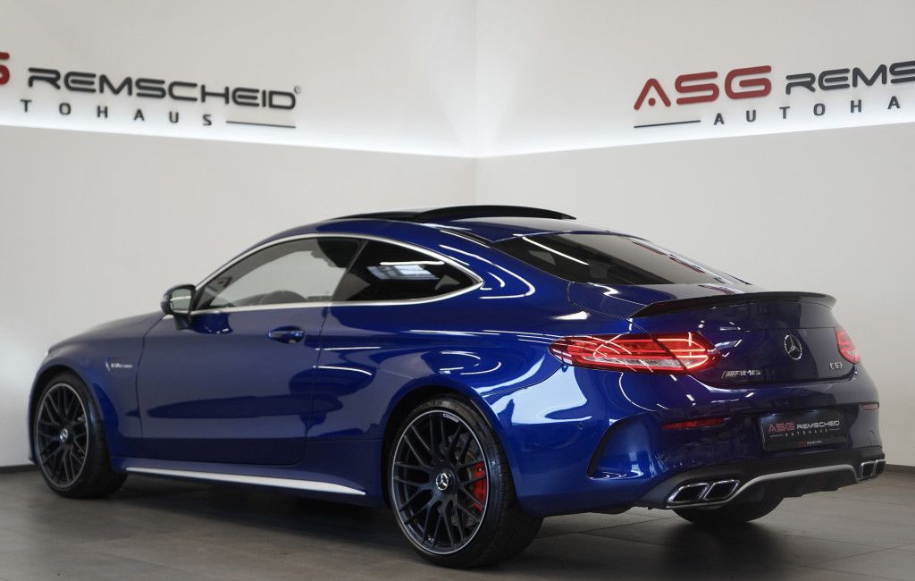 Mercedes Benz C 63 Amg