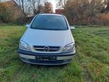 Opel Zafira,  einmaliger Zafira 7 Sitzer - gebrauchte Opel Zafira aus dem Jahr 2003