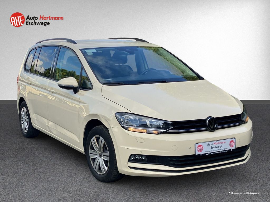 VW Touran 2.0 TDI Trendline Taxi DSG Navi Leder Shz VW Touran 2.0 TDI Trendline Taxi DSG Navi Leder Shz