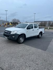 Isuzu Pick Up 2014