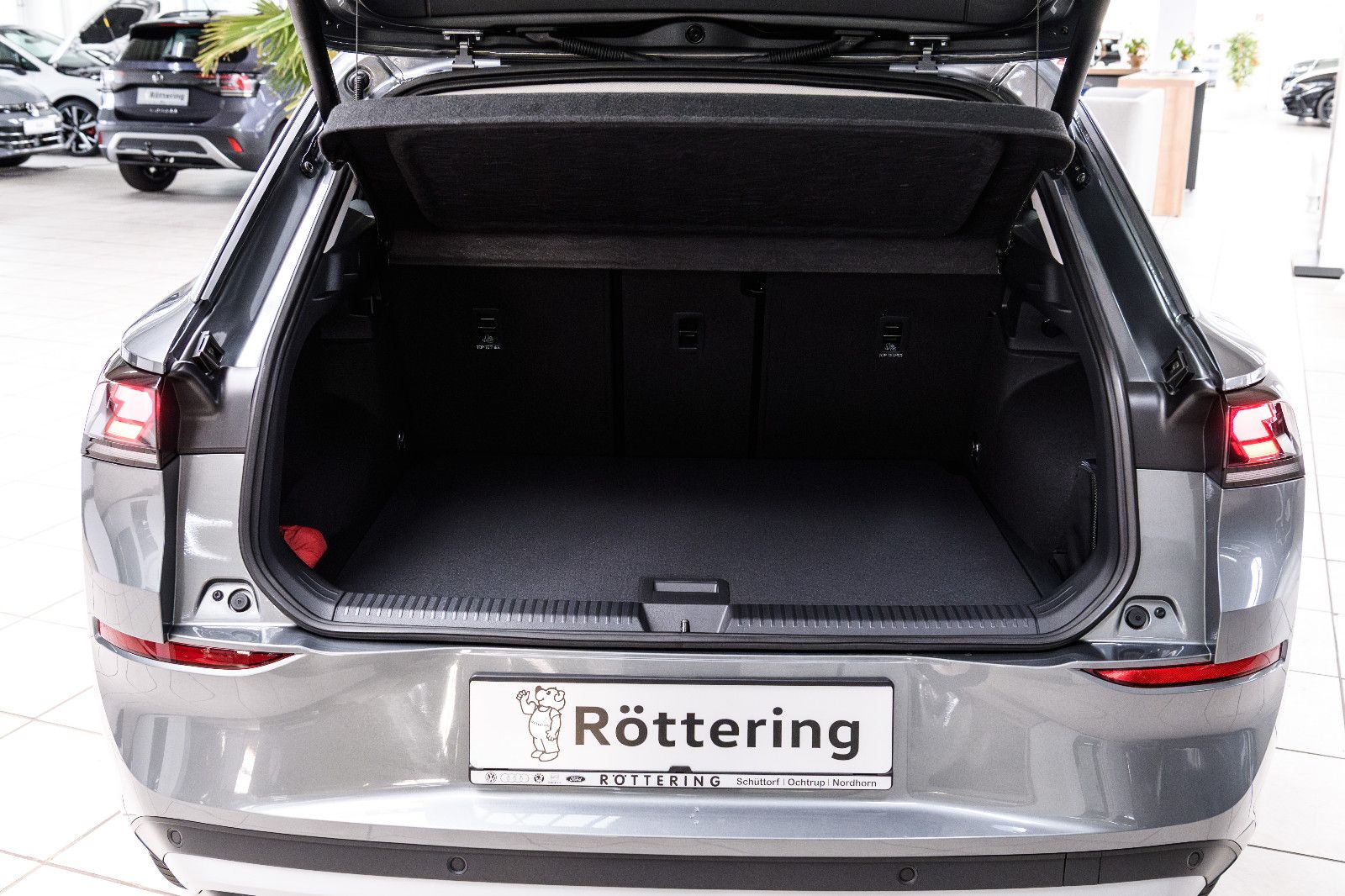 Fahrzeugabbildung Volkswagen T-Roc 1.5 eTSI Style el. Heckklappe+IQLight+Pano