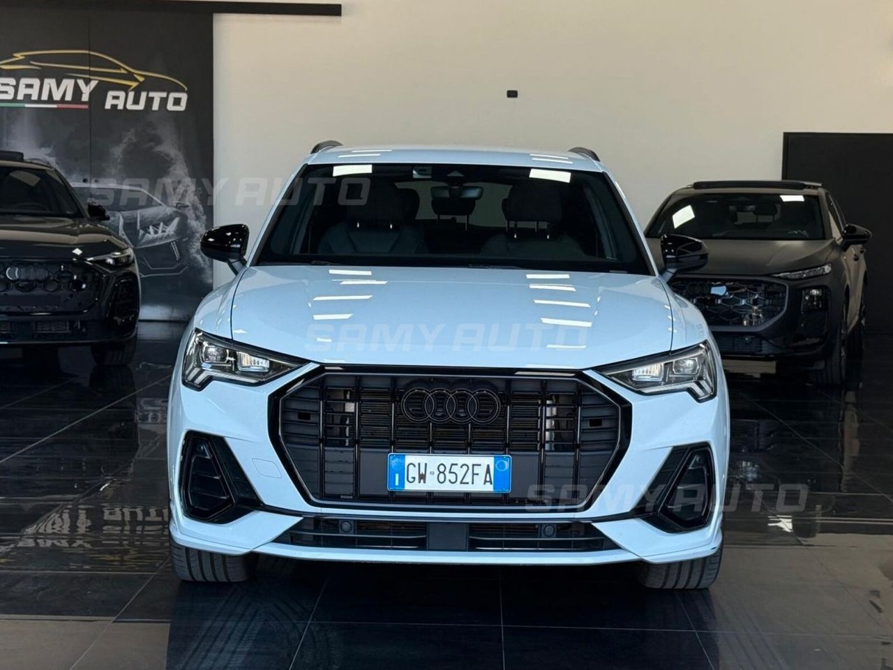 Audi Q3 SPB 45 TFSI e S tronic line edition imagem 3