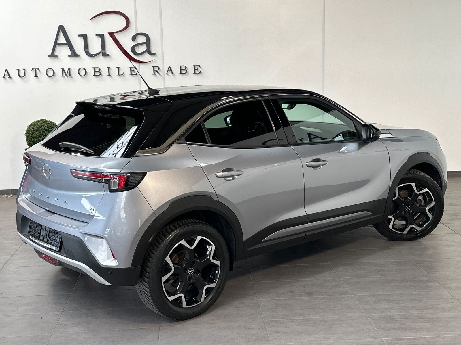 Fahrzeugabbildung Opel Mokka-e Ultimate NAV+LED+KAM+SHZ+KEYLESS+PDC+DAB