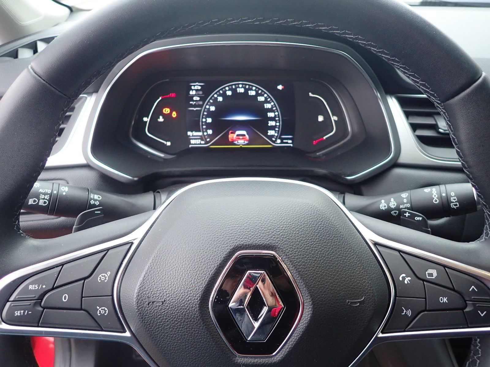 Fahrzeugabbildung Renault Captur Intens TCe 140 EDC