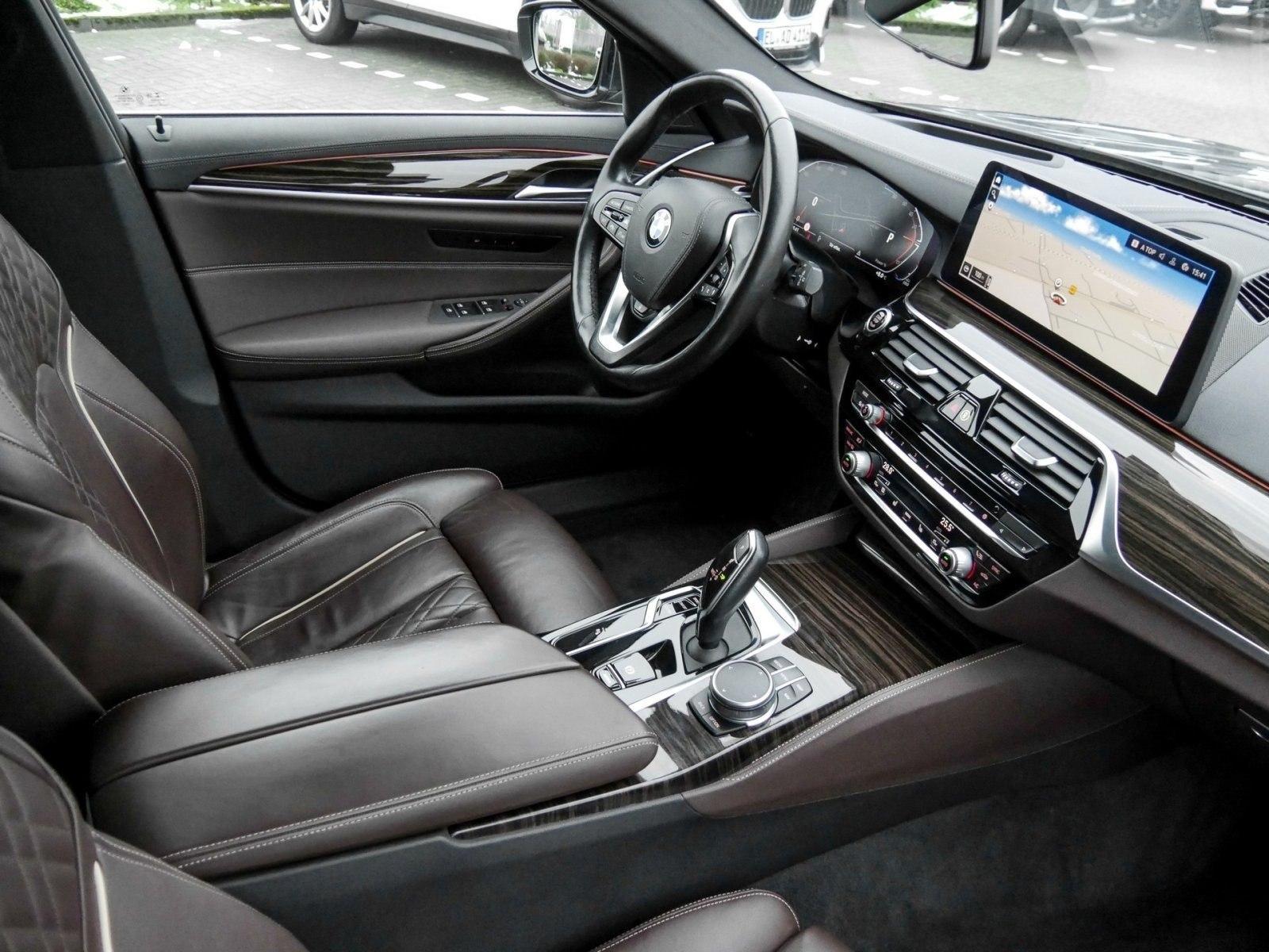 BMW 520d LUXURY LINE+AHK+ACC+HuD+DA+HiFi