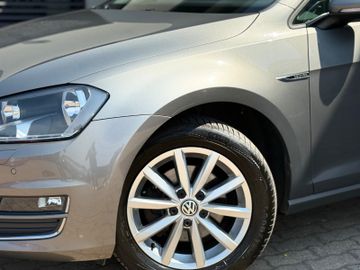 Volkswagen Golf - 3