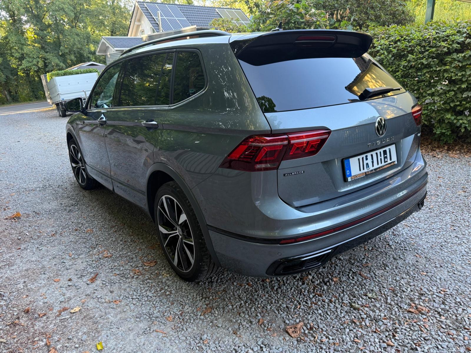 Volkswagen Tiguan Allspace DSG R-line 4MOTION