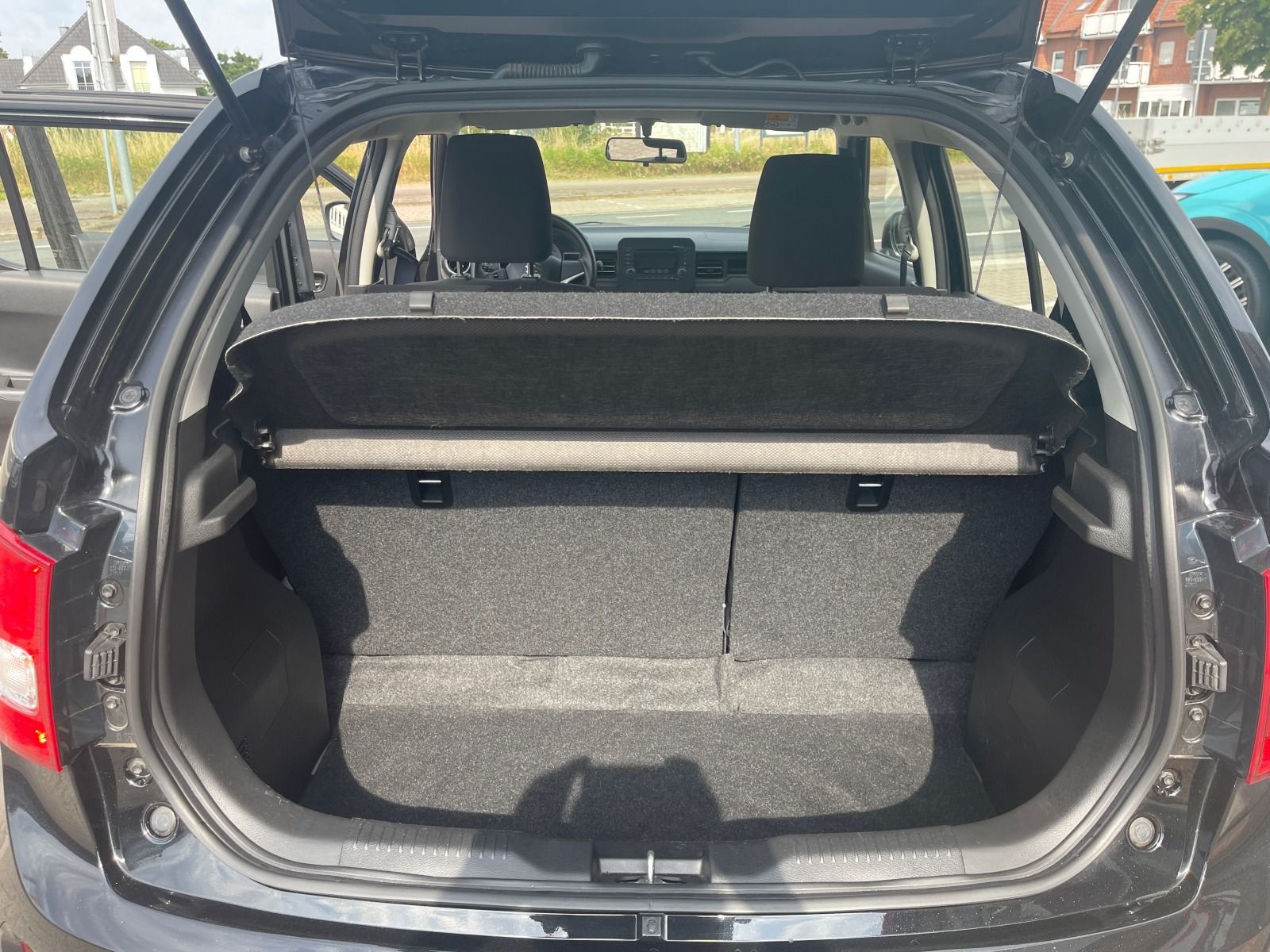 Fahrzeugabbildung Suzuki Ignis 1.2 Club 5-trg./Klima/DAB