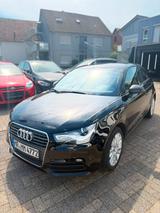 Audi A1 1.2 TFSI Attraction Attraction - gebrauchte Audi A1 aus dem Jahr 2011