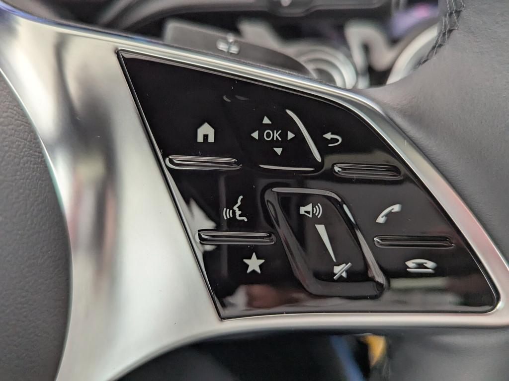 Mercedes-Benz GLA 220