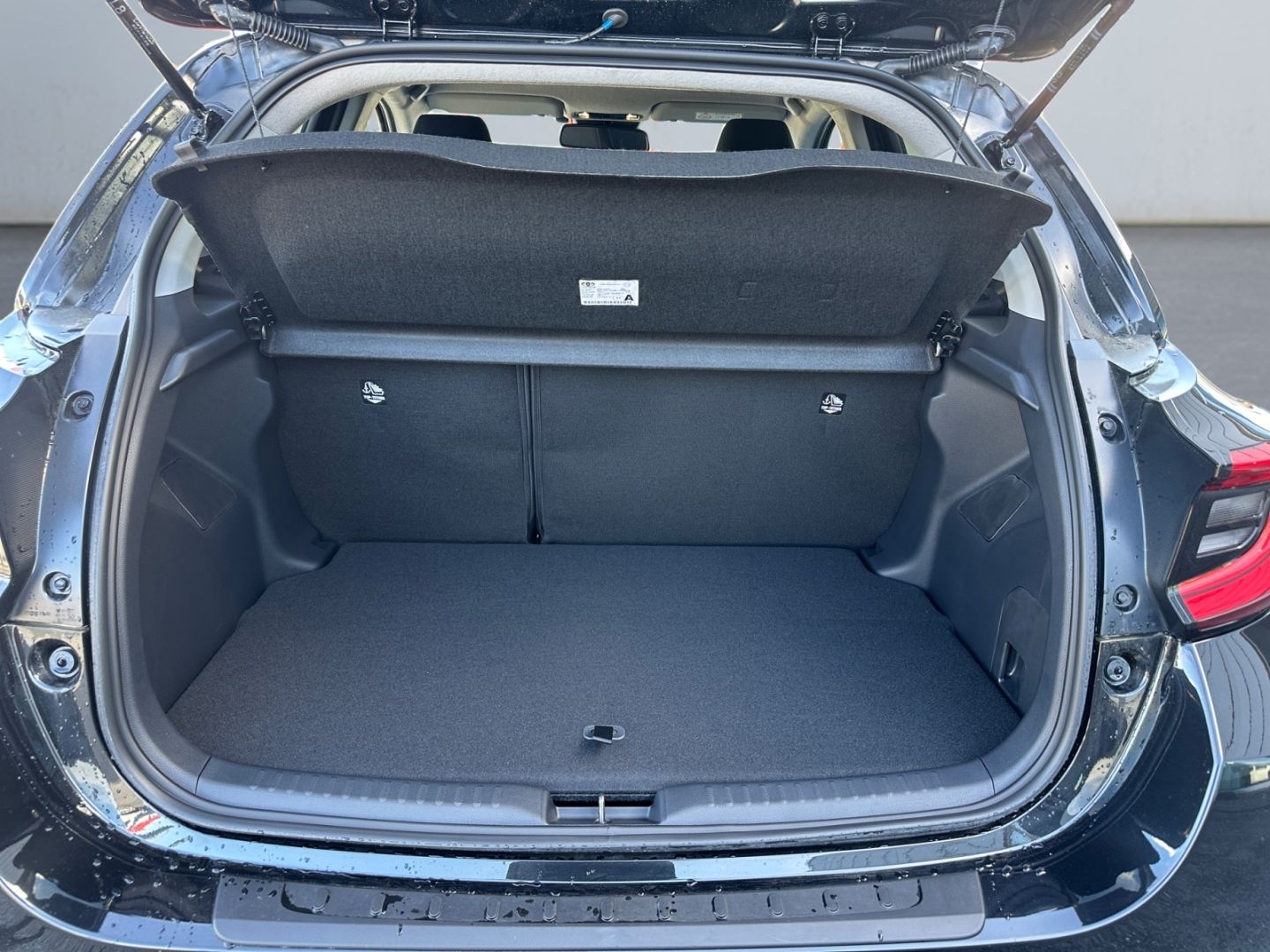 Toyota Yaris - Bild 16