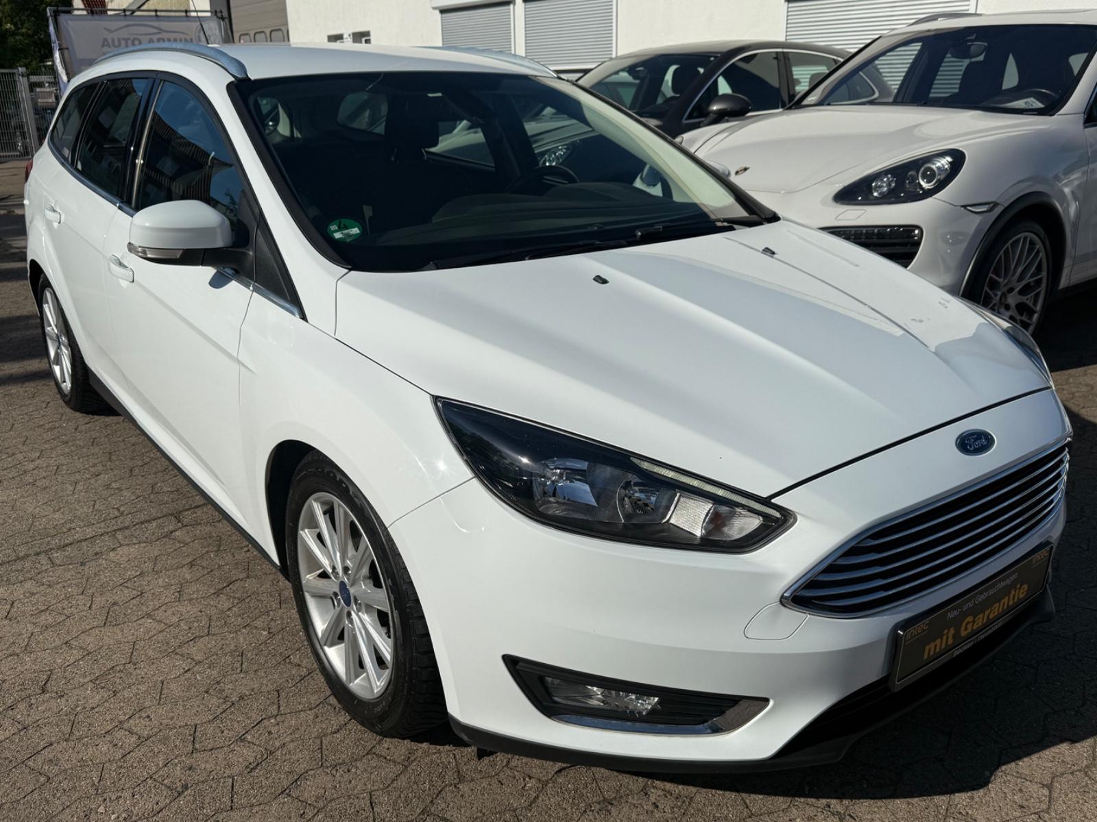 Ford Focus Turnier Titanium*AUT*Navi*Kamera*S-Heft*