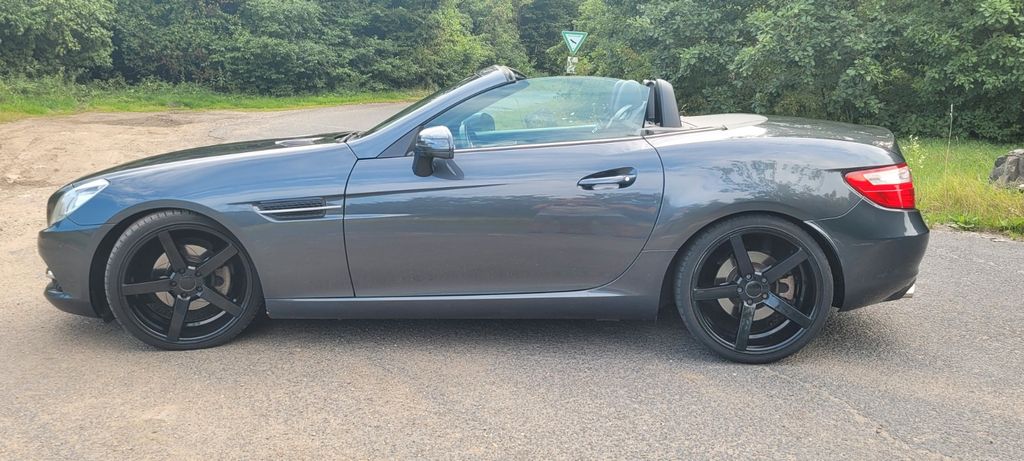 Mercedes-Benz SLK 200