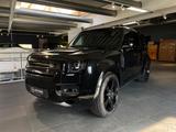 Land Rover Defender 110 V8 P525  Edition Meridian Panorama - Land Rover Defender in Aachen