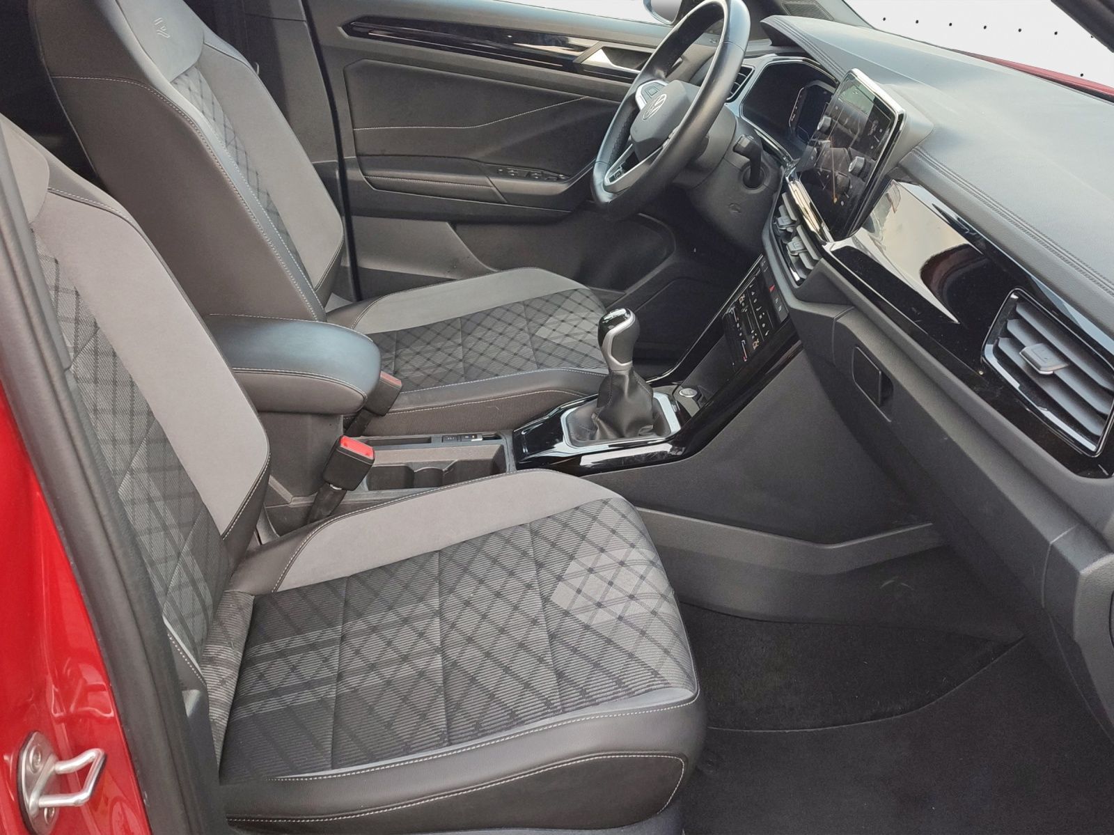 Volkswagen T-Roc - Bild 6