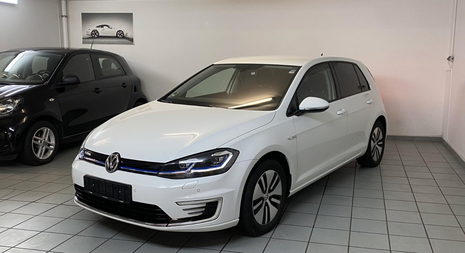 Volkswagen Golf VII Lim. e-Golf CCS Schnelllader