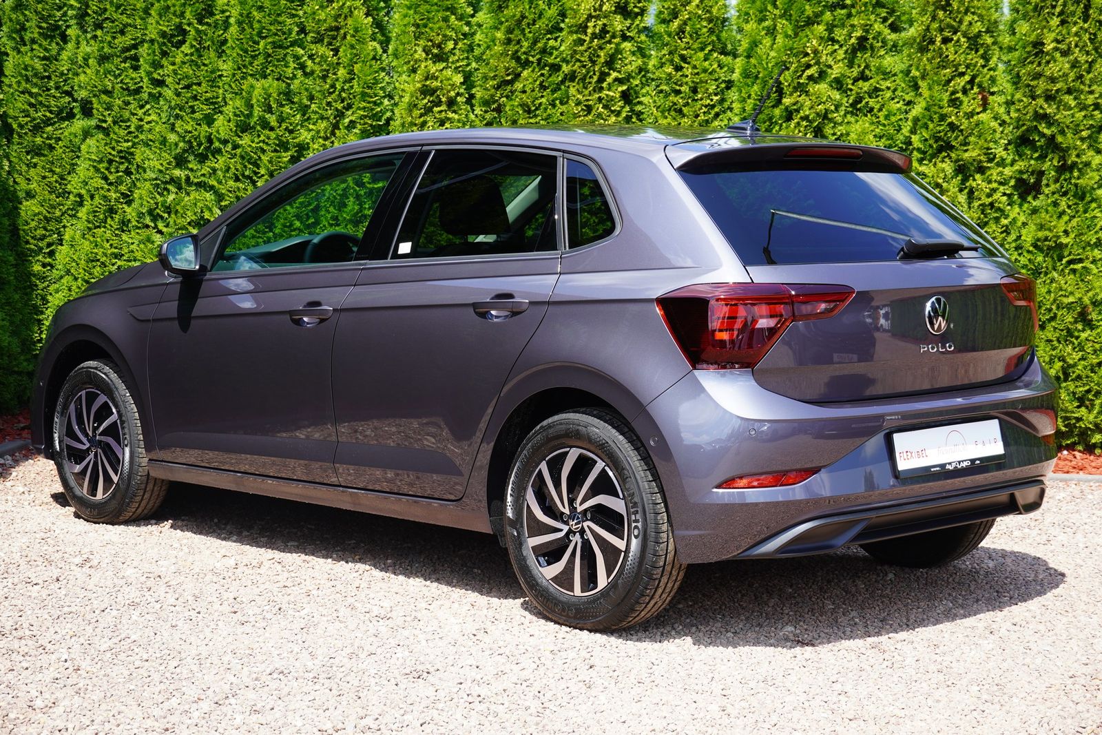 Volkswagen Polo 1.0 TSI DSG LED ACC Kamera Sitzheizung imagem 3
