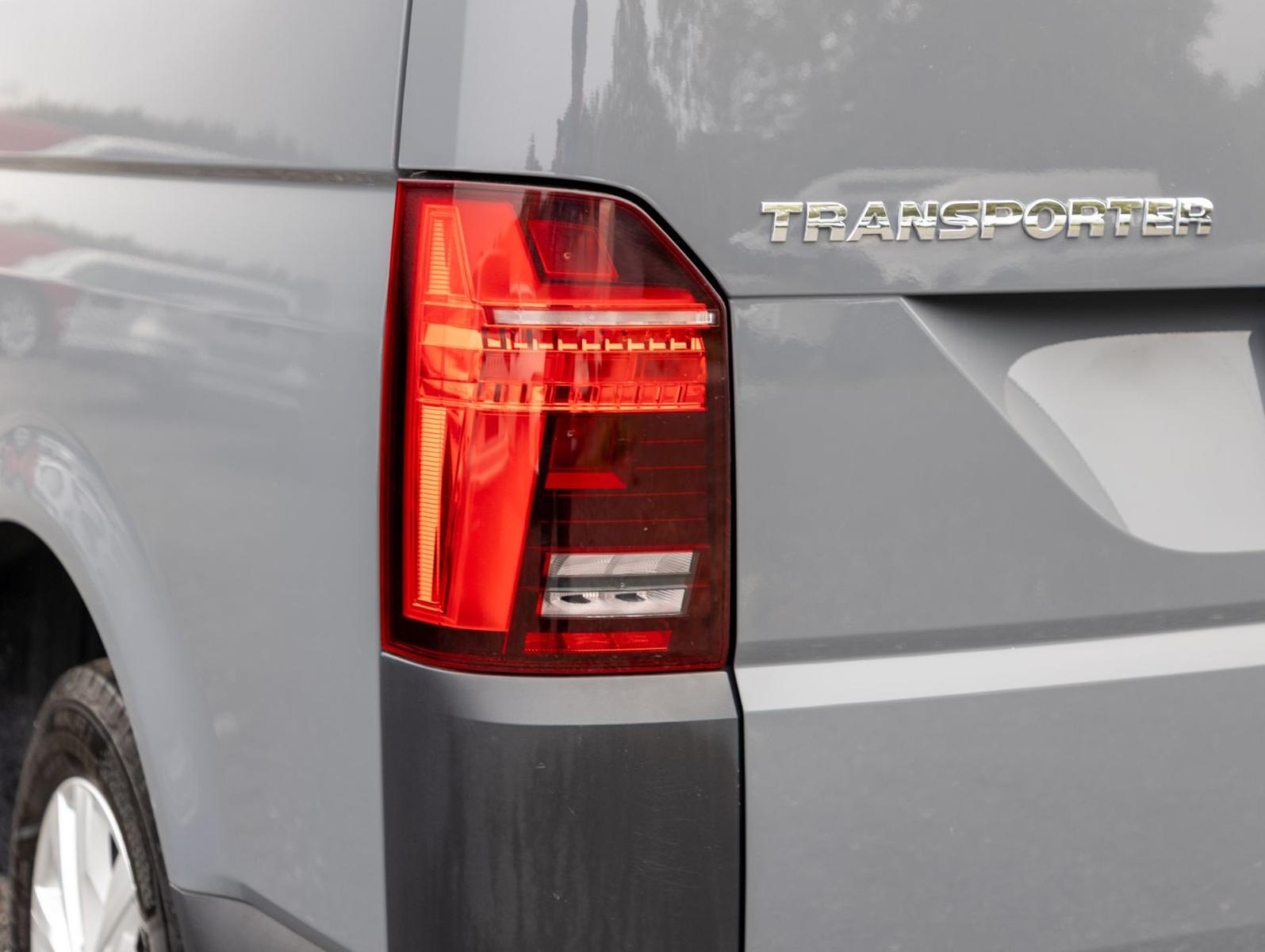 Volkswagen T6.1 Kasten kR 2.0TDI DSG LED EPH DAB CarPlay AH