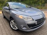 Renault Megane Luxe-NUR 61TKM-Leder-Navi-Sitzheiz.-Tempo - Renault Megane aus 2010