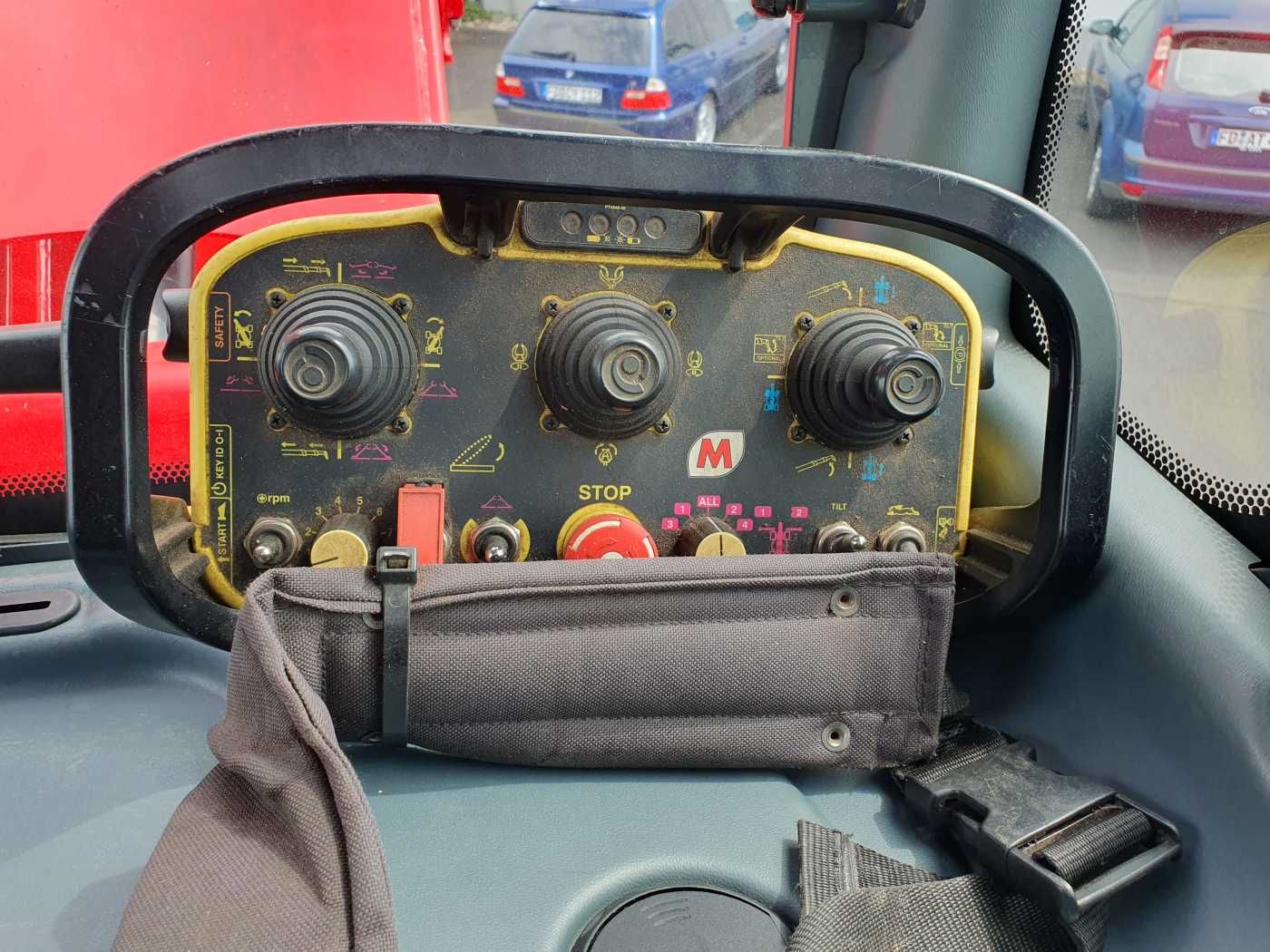 Fahrzeugabbildung Andere Magni RTH 6.30 SH Highlift - Kabine / 30m / Funk