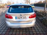 BMW 220d Active Tourer #AHK#LED#SHZ - BMW 220 Active Tourer von privat