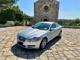 Jaguar XF 2.7D V6 Premium Luxury - Jaguar XF: 2.7