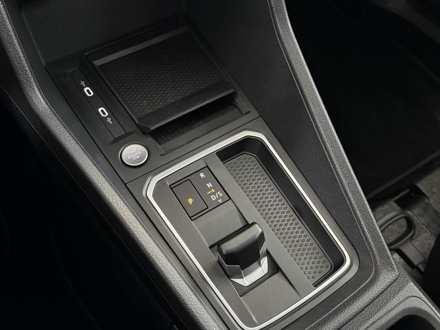 Volkswagen Caddy 1.5 TSI DSG STYLE STANDHZ AHK 5J GARANTIE