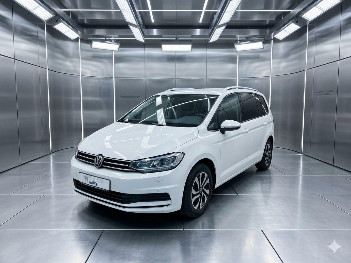 Volkswagen Touran 2.0 TDI SCR 90kW ACTIVE NAVI AHK