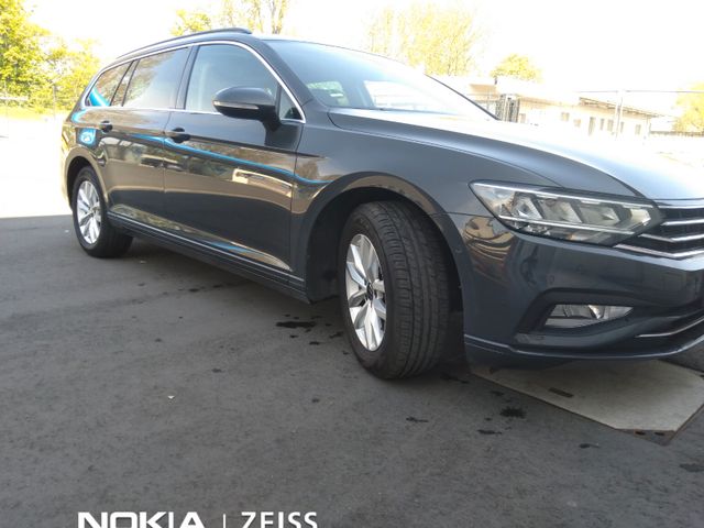 VW Passat Variant 2.0 TDI SCR Elegance Variant ...