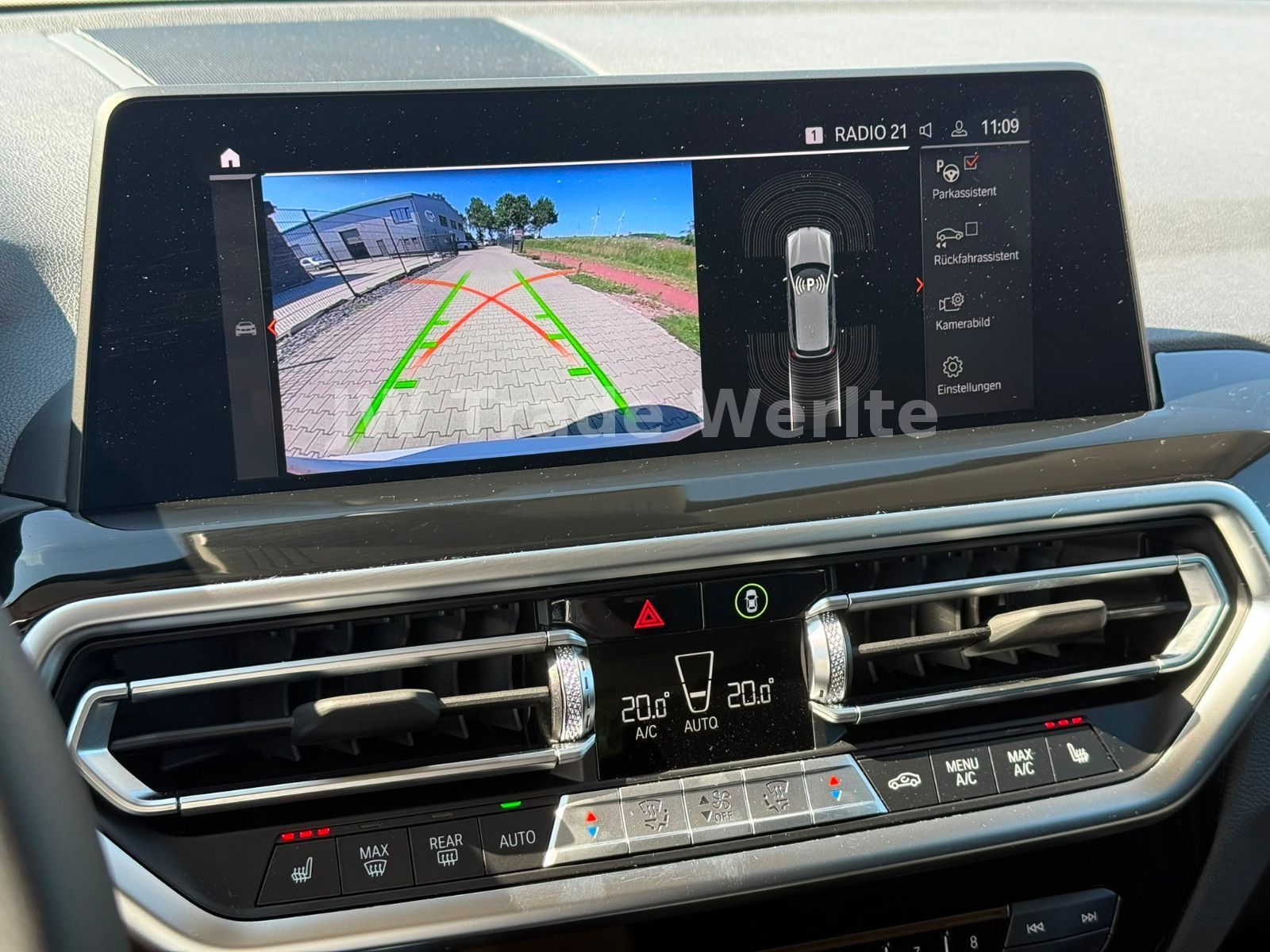 BMW X3 xDrive 20 d AHK LED LiveCockpit Kamera PDC foto 25
