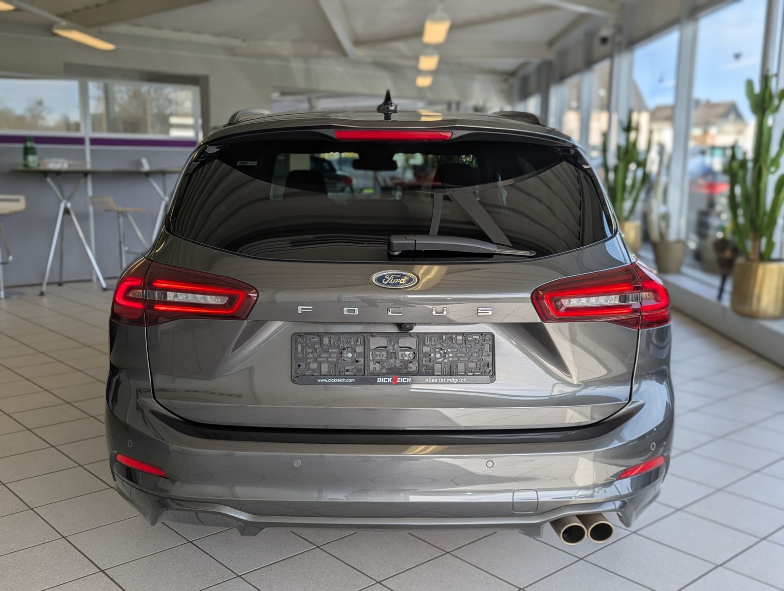 Fahrzeugabbildung Ford Focus 1.0 ST-Line X EB Matrix B&amp;O ACC Kamera 18"