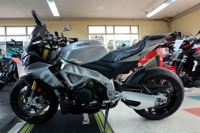 Aprilia Tuono V4