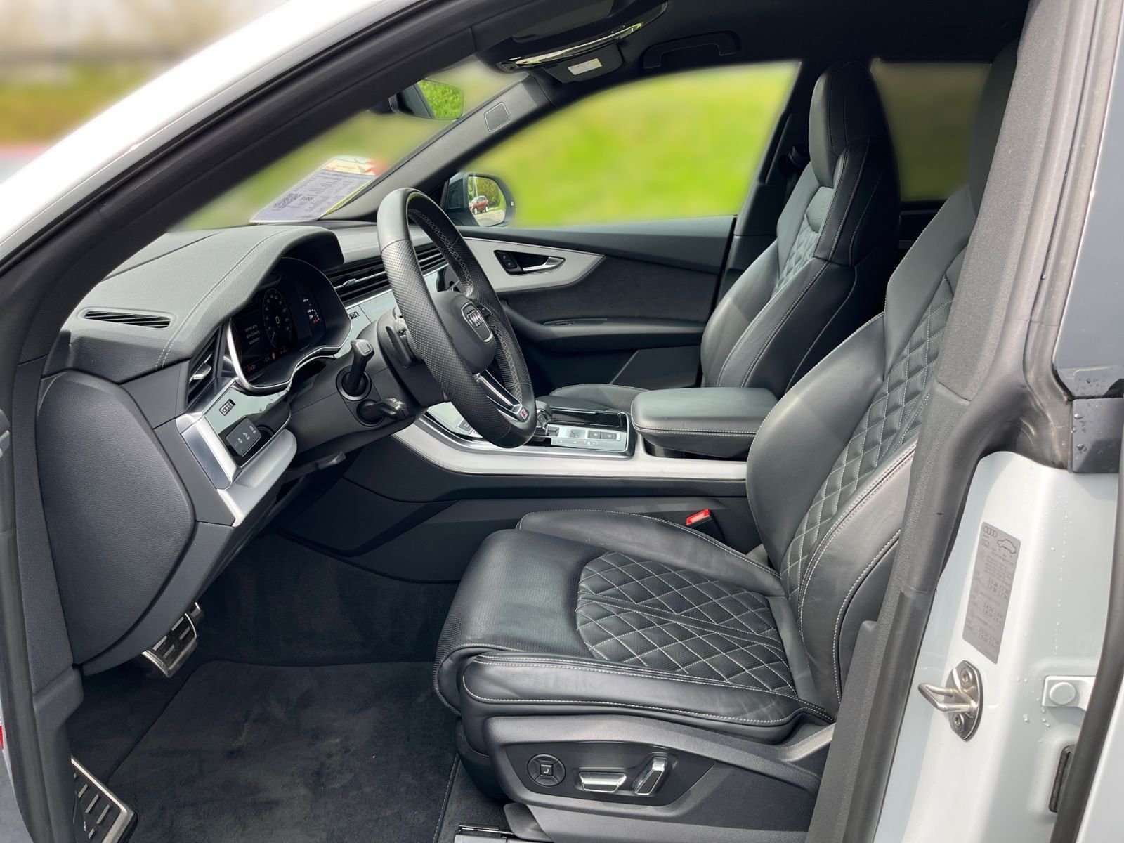 Audi Q8 - Bild 13